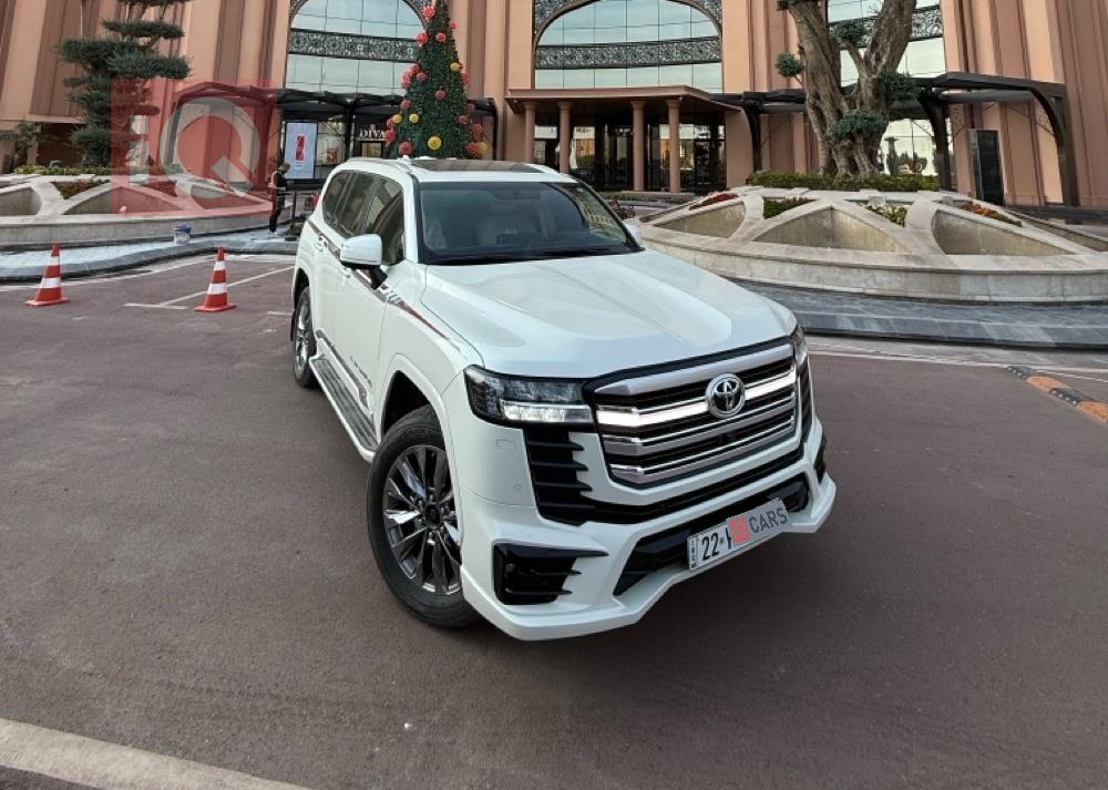 تويوتا لاندكروزر